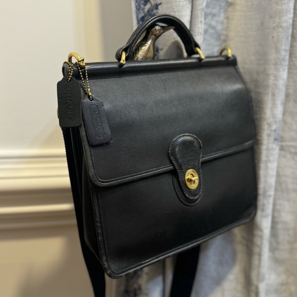 Coach Handbags - COACH Old Coach Willis Bag 9927 Handbag Shoulder Bag Leather Vintage